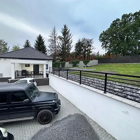 Bianco Apartman *