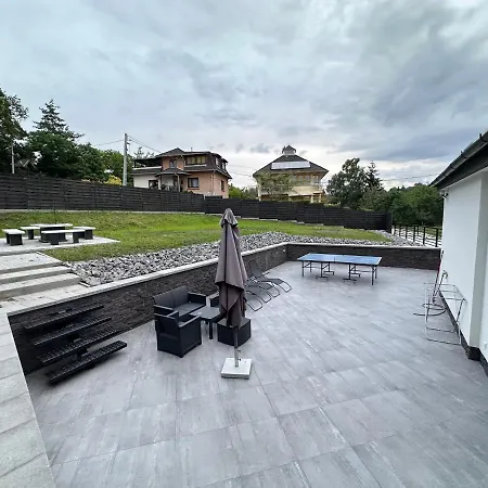 Bianco Apartman Apartment